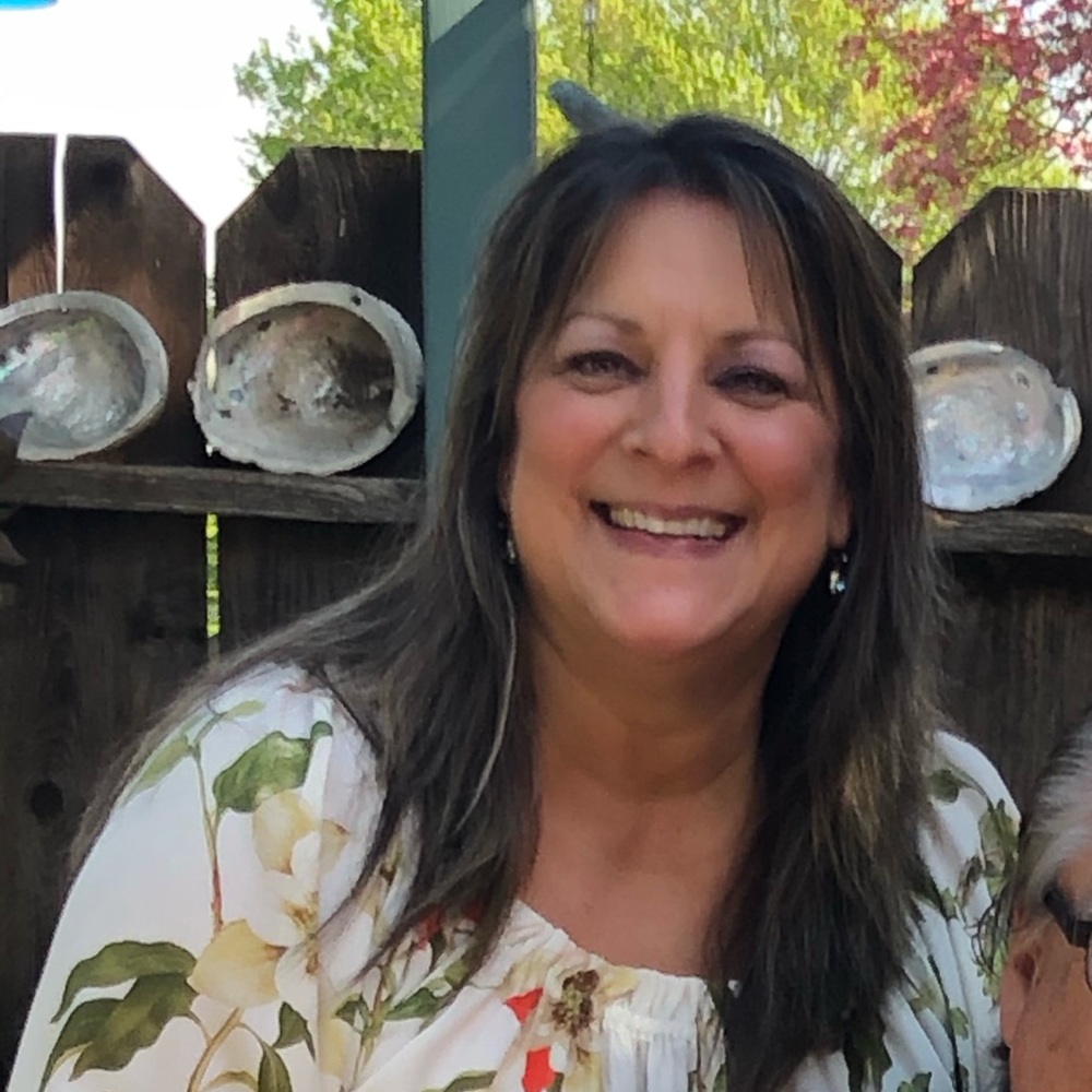 Meet your Posher, Bernadette